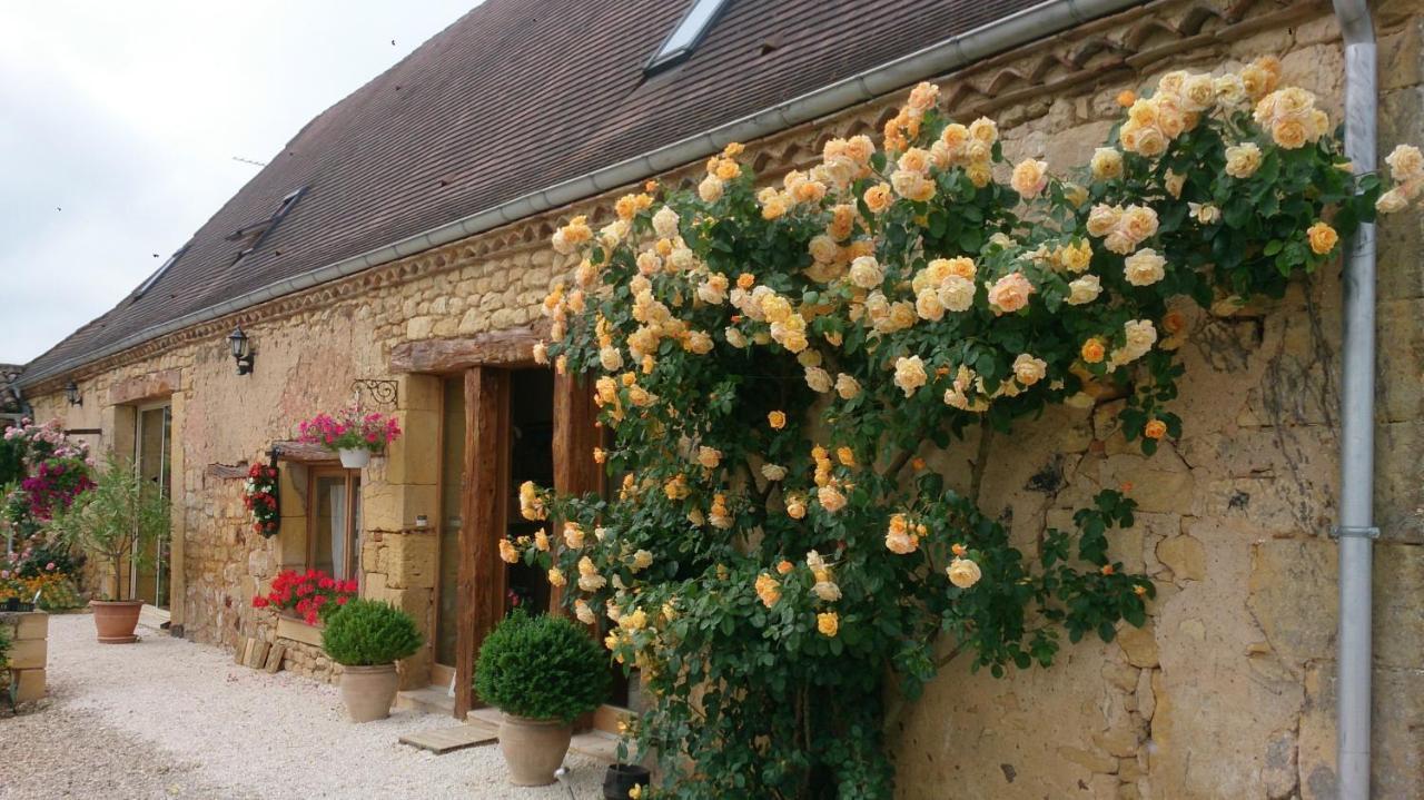 Chambre D'Hotes La Ferme De La Croix. Saint-Avit-Senieur Екстер'єр фото