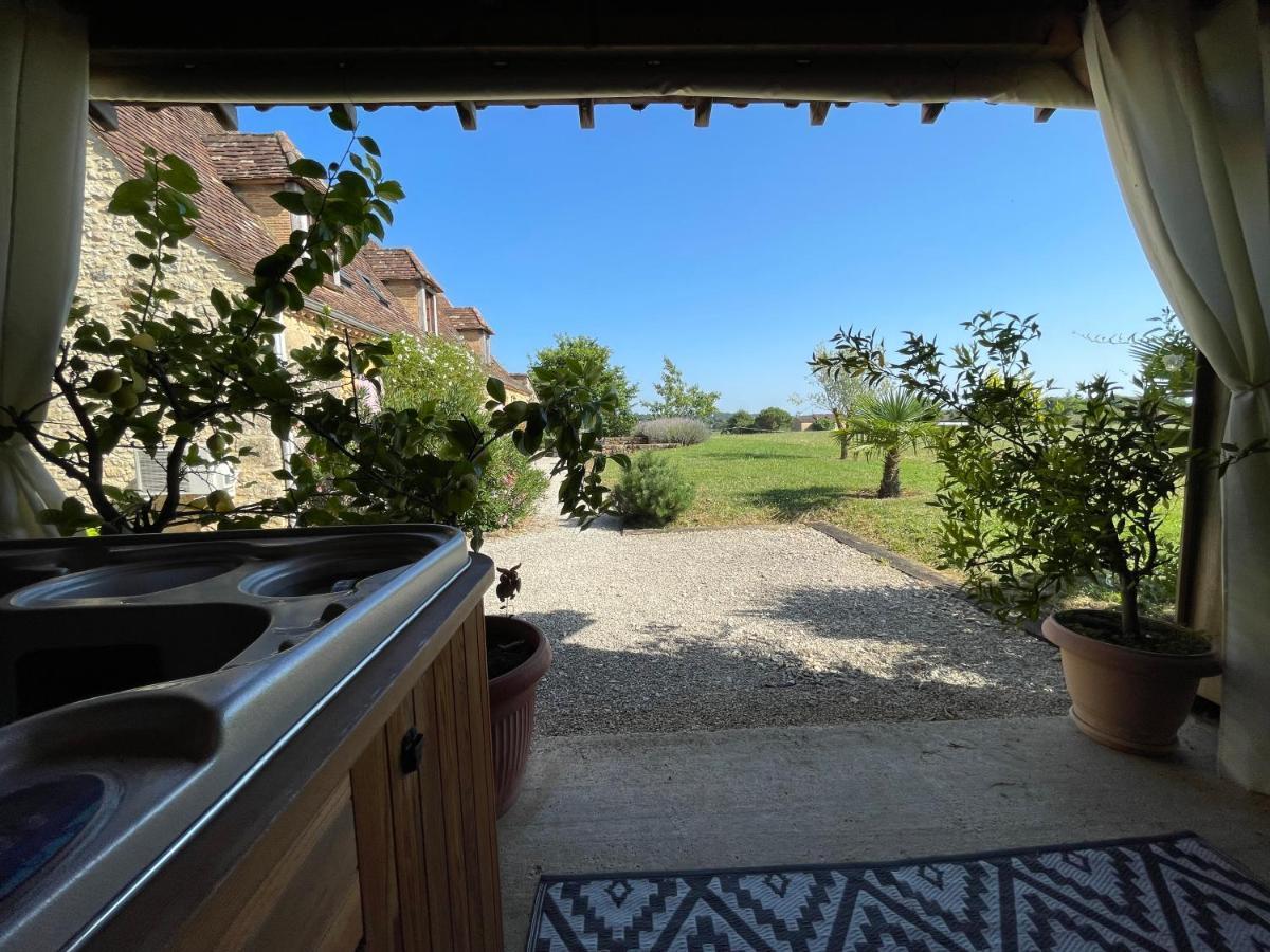 Chambre D'Hotes La Ferme De La Croix. Saint-Avit-Senieur Екстер'єр фото